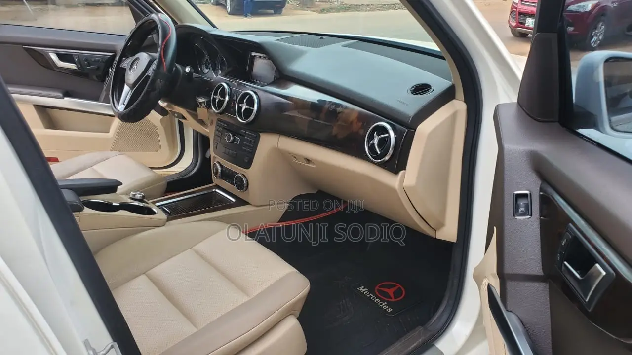 Mercedes-Benz GLK-Class 350 4MATIC 2013 White