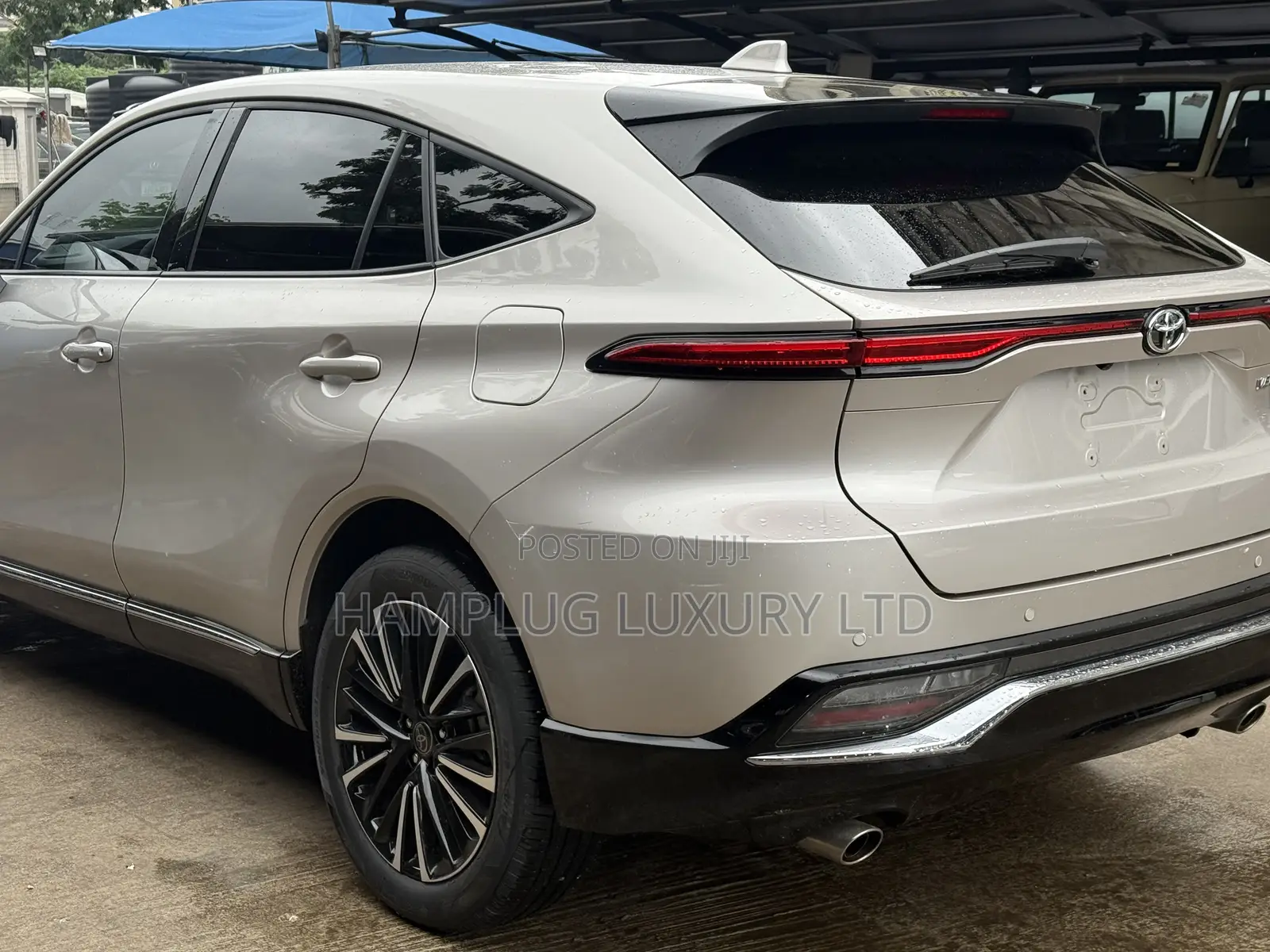 New Toyota Venza 2025 Silver