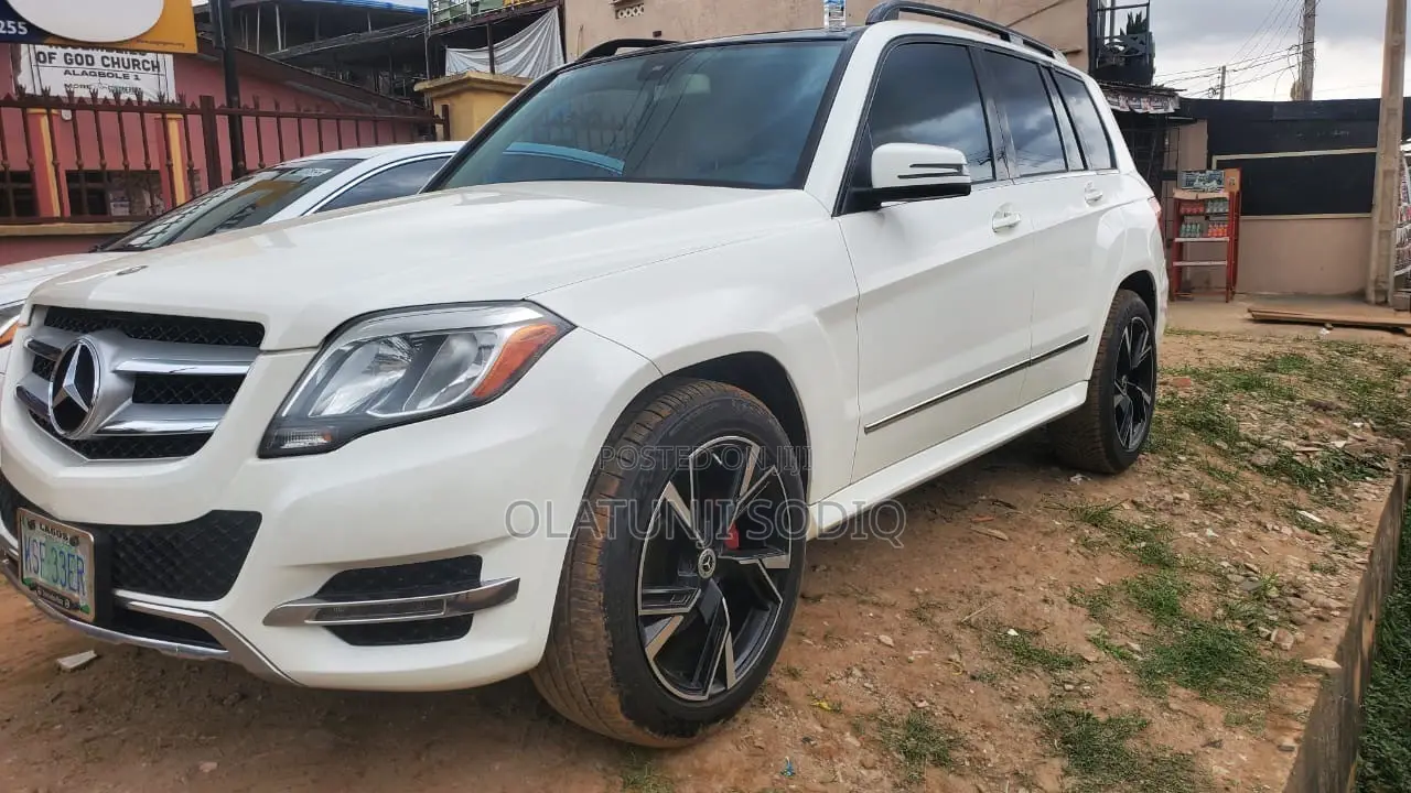 Mercedes-Benz GLK-Class 350 4MATIC 2013 White