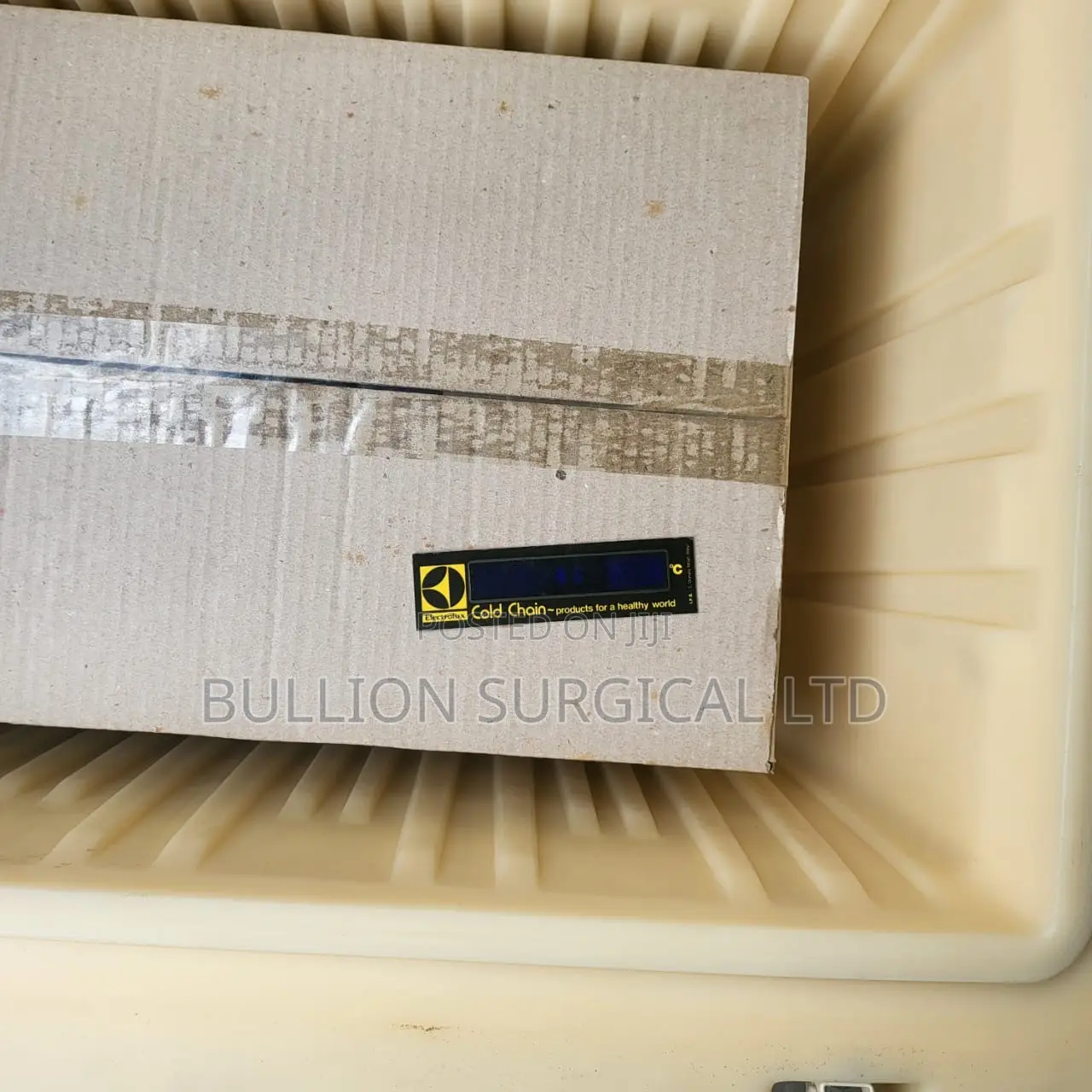 Vaccine Cooler (20L)
