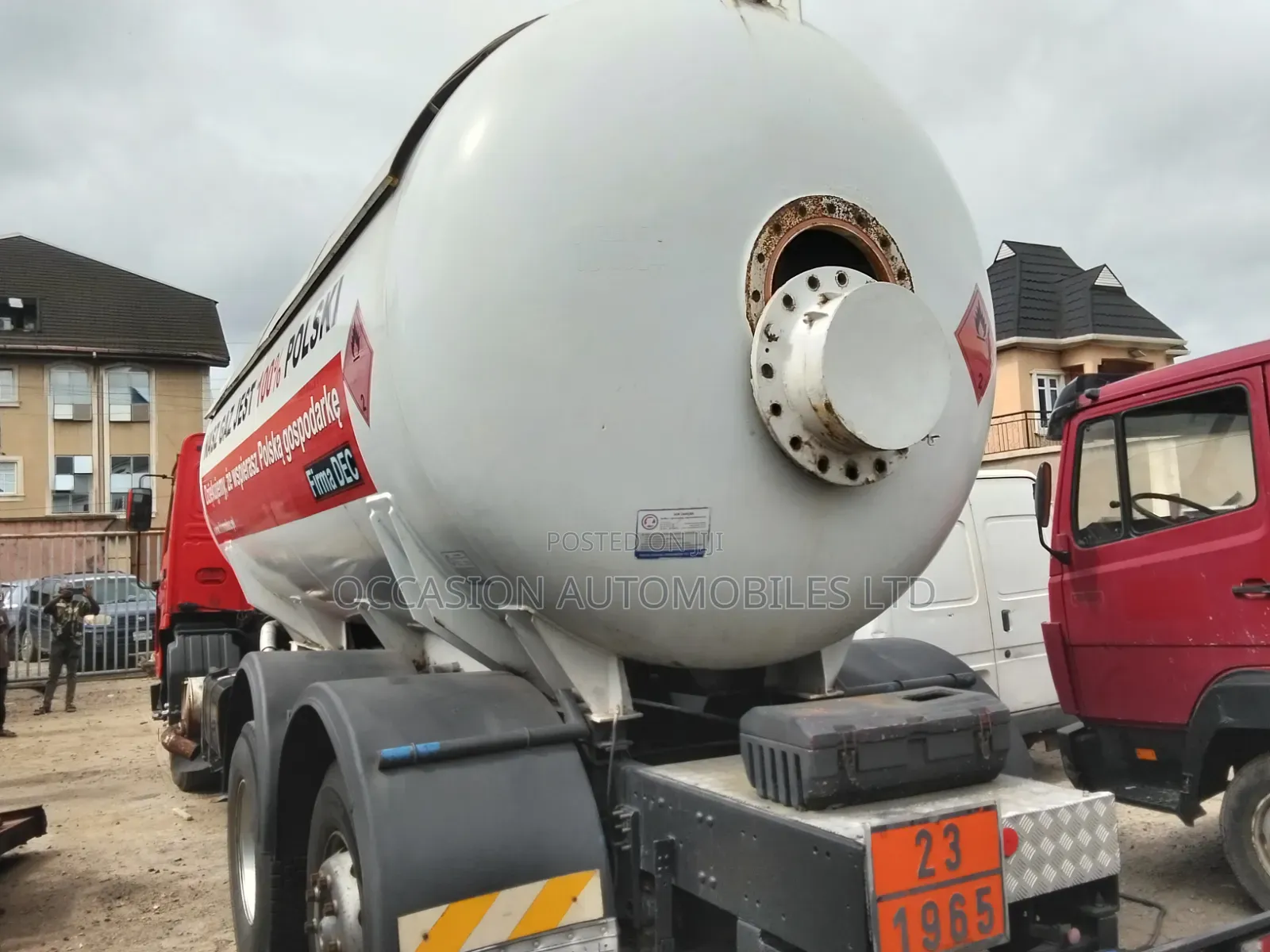 Gas Tank Truck