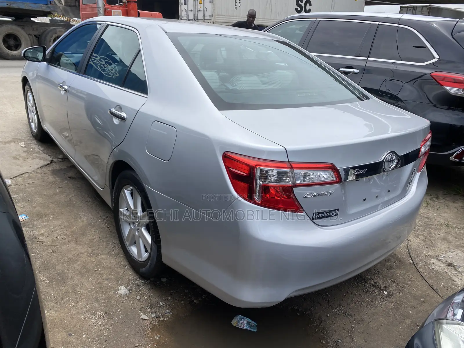 Toyota Camry LE 4dr Sedan (2.5L 4cyl 6A) 2012 Silver