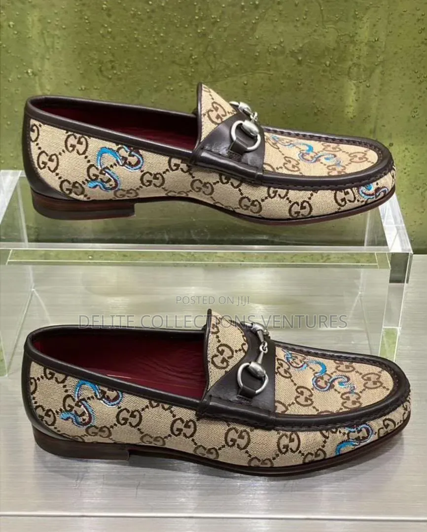 Gucci *BACK IN STORE * Top Quality Gucci *Available Sizes*