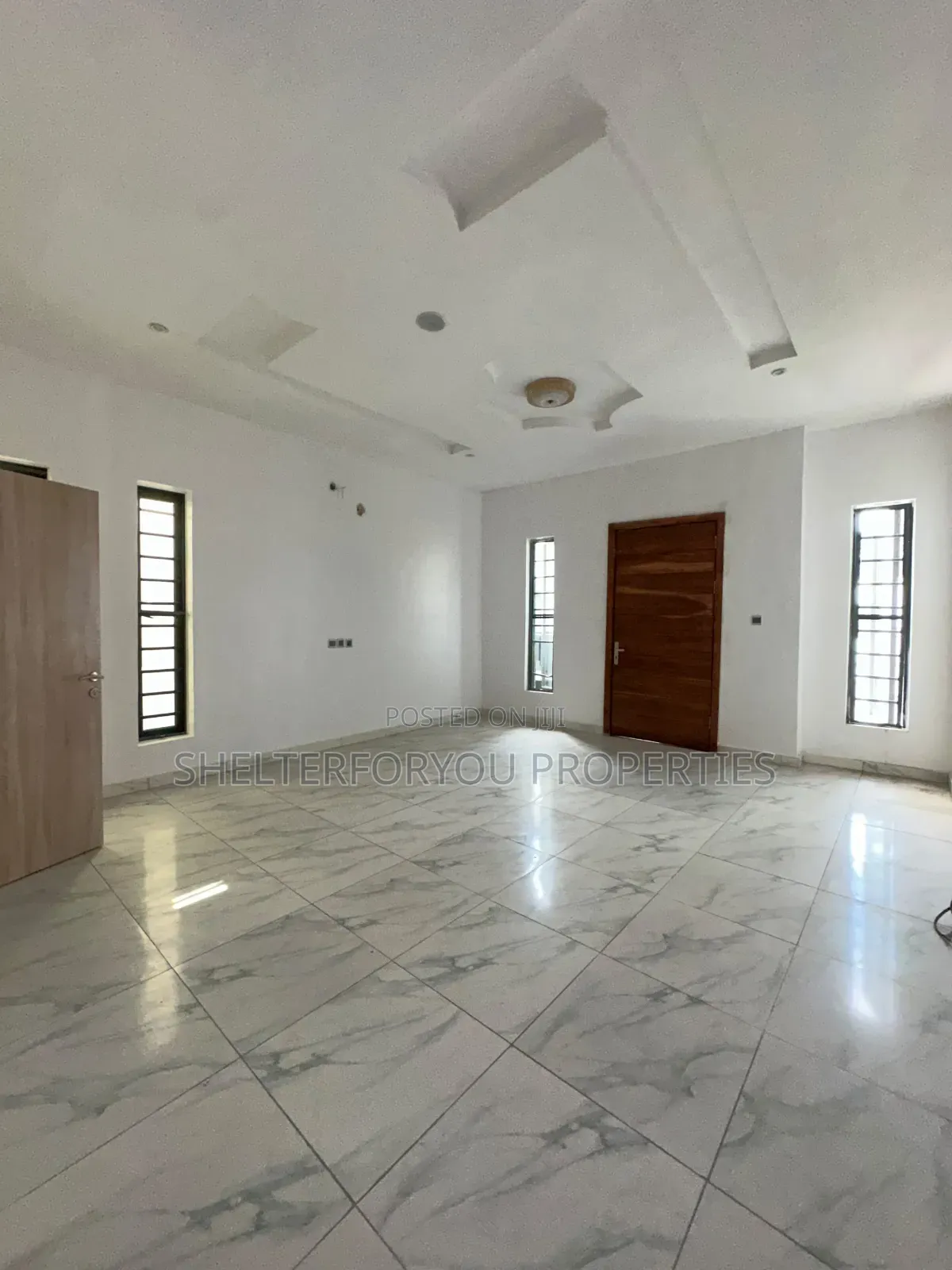 4bdrm Duplex in Ikota for rent