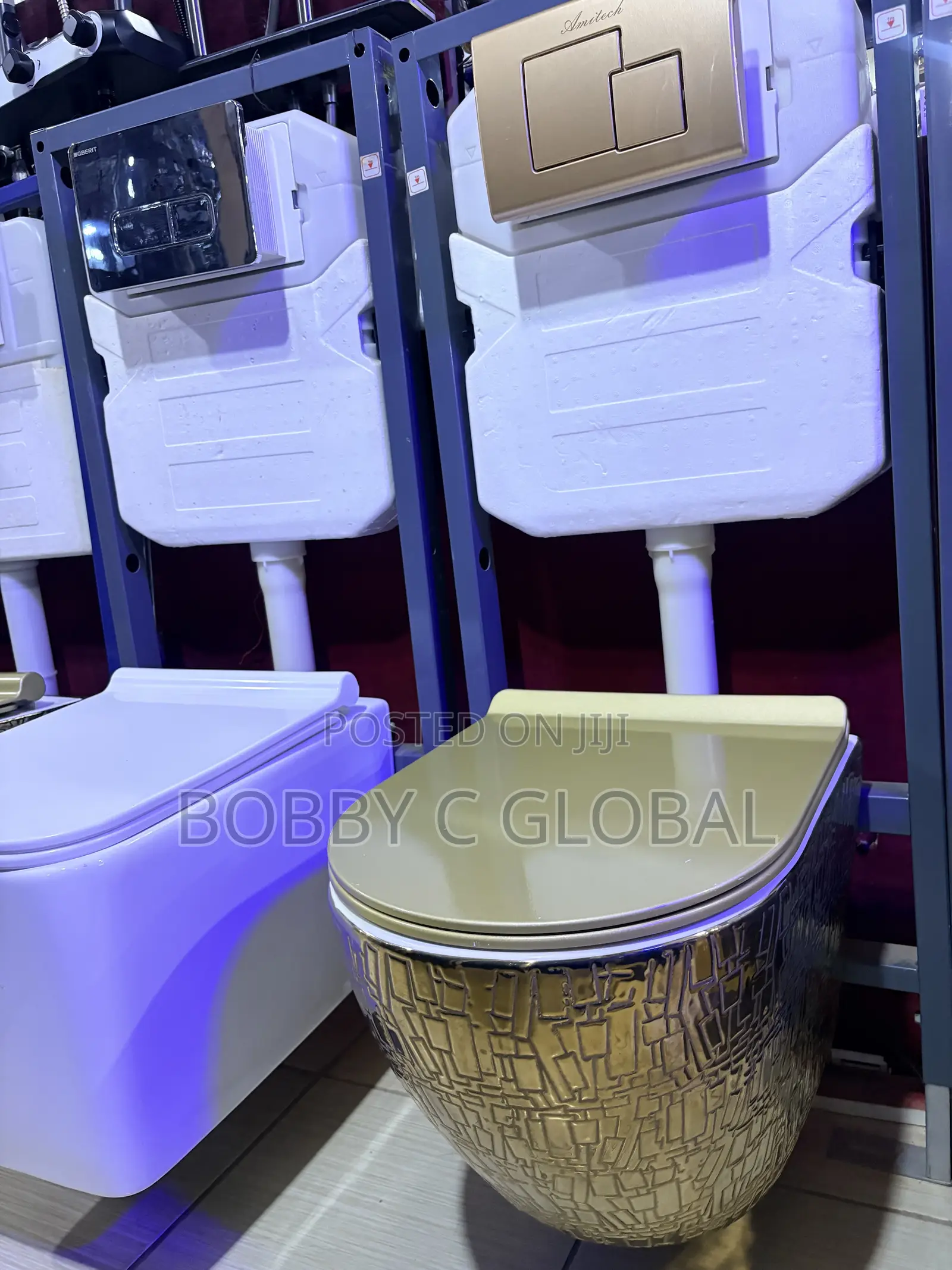 Stylist Gold Conceal Wc