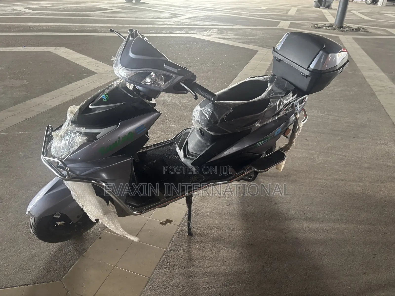New Motorcycle 2025 Gray
