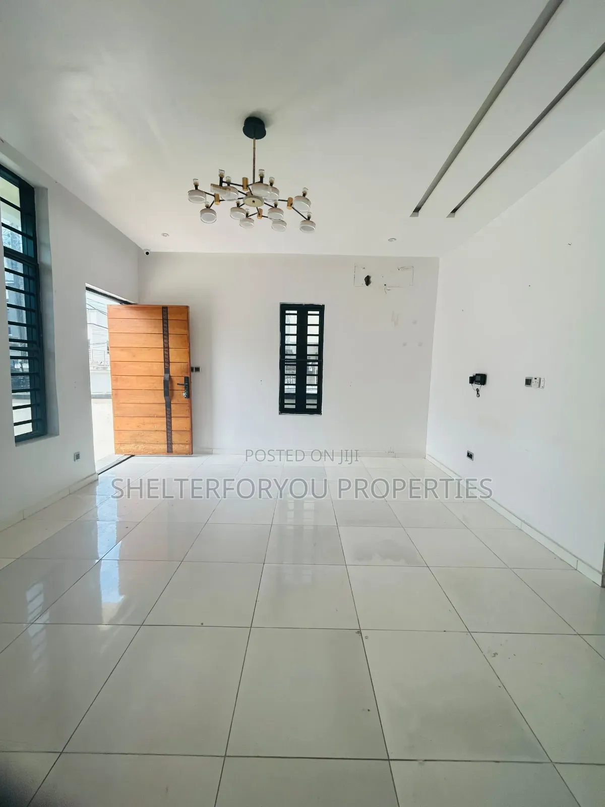 4bdrm Duplex in Ikota for rent