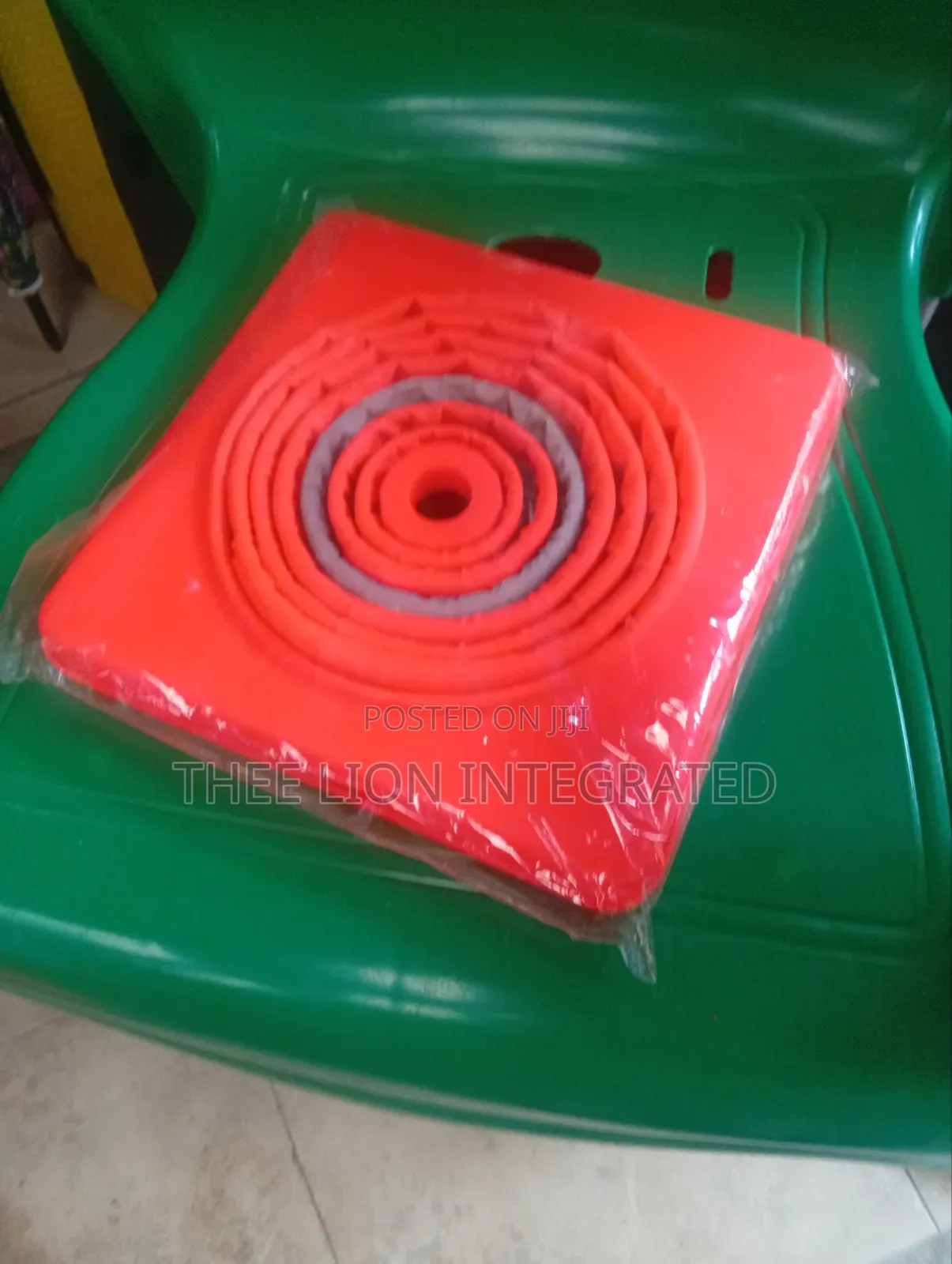 70cm Foldable Emergency Reflective Traffic Safety Cone