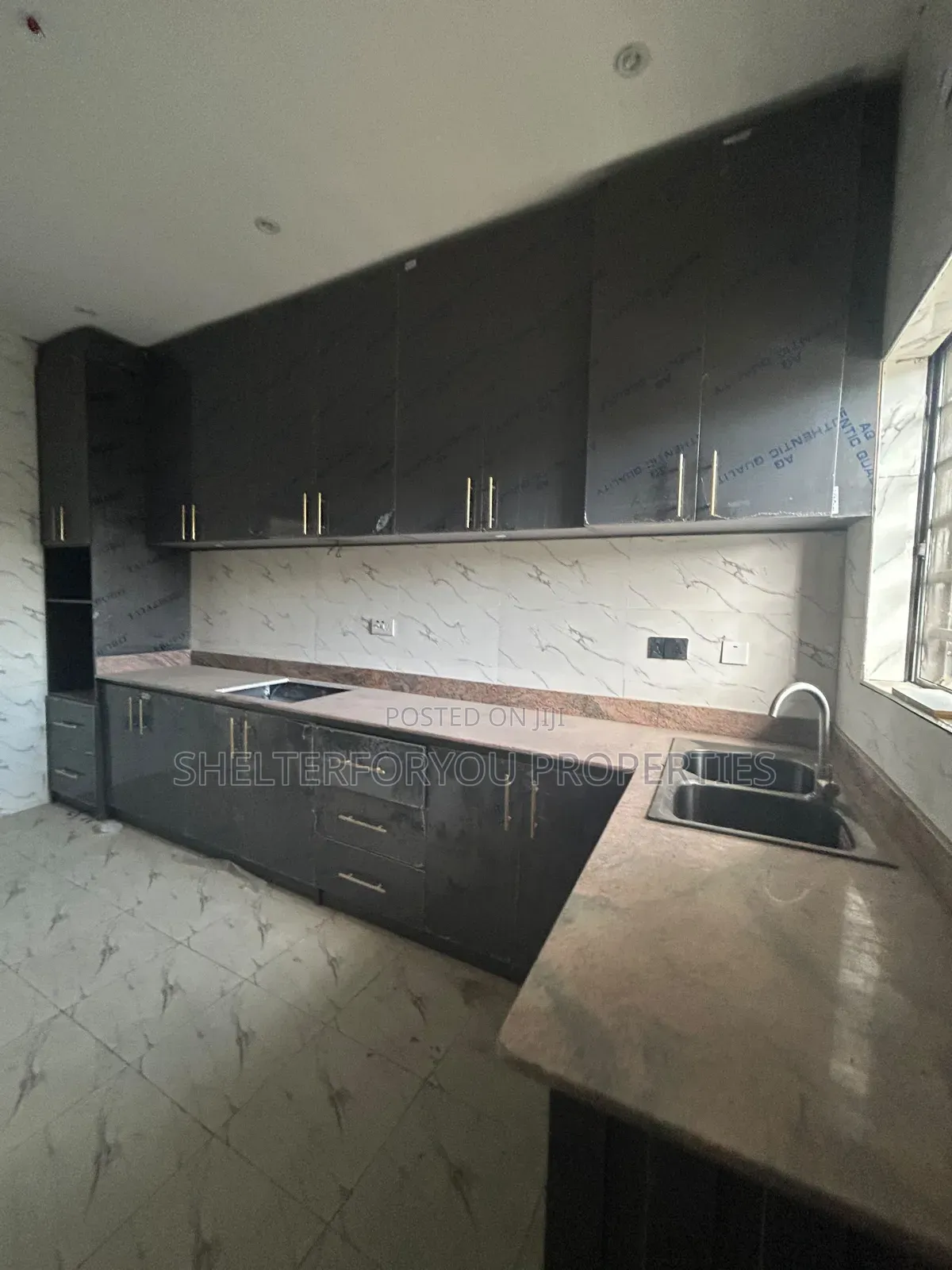 2bdrm Apartment in Abraham Adesanya for rent