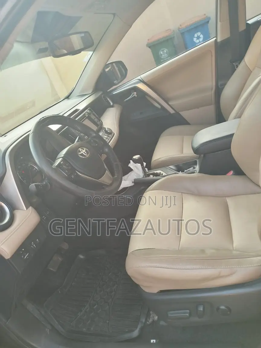 Toyota RAV4 Limited FWD (2.5L 4cyl 6A) 2013 Black
