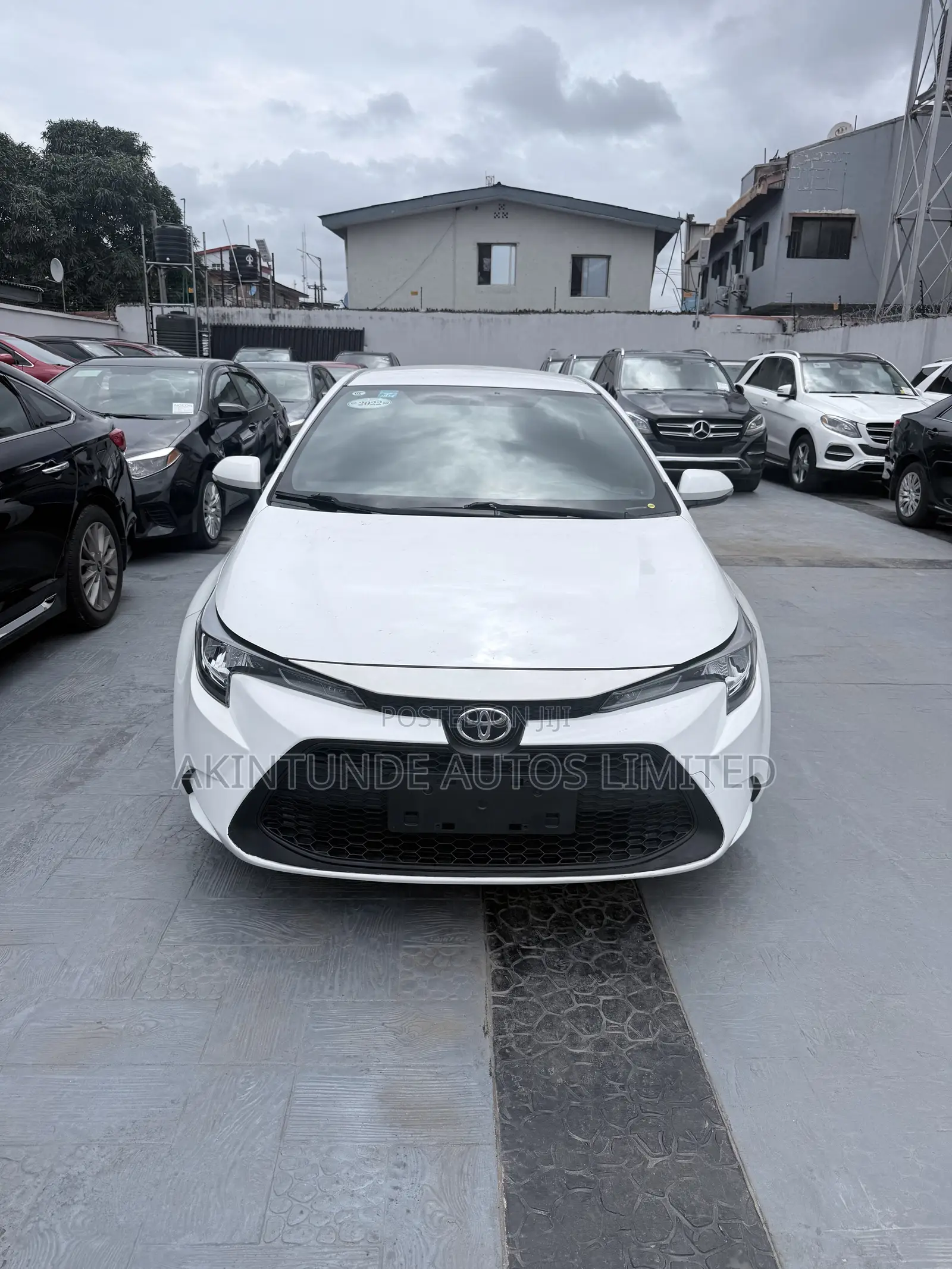 Toyota Corolla 2022 White