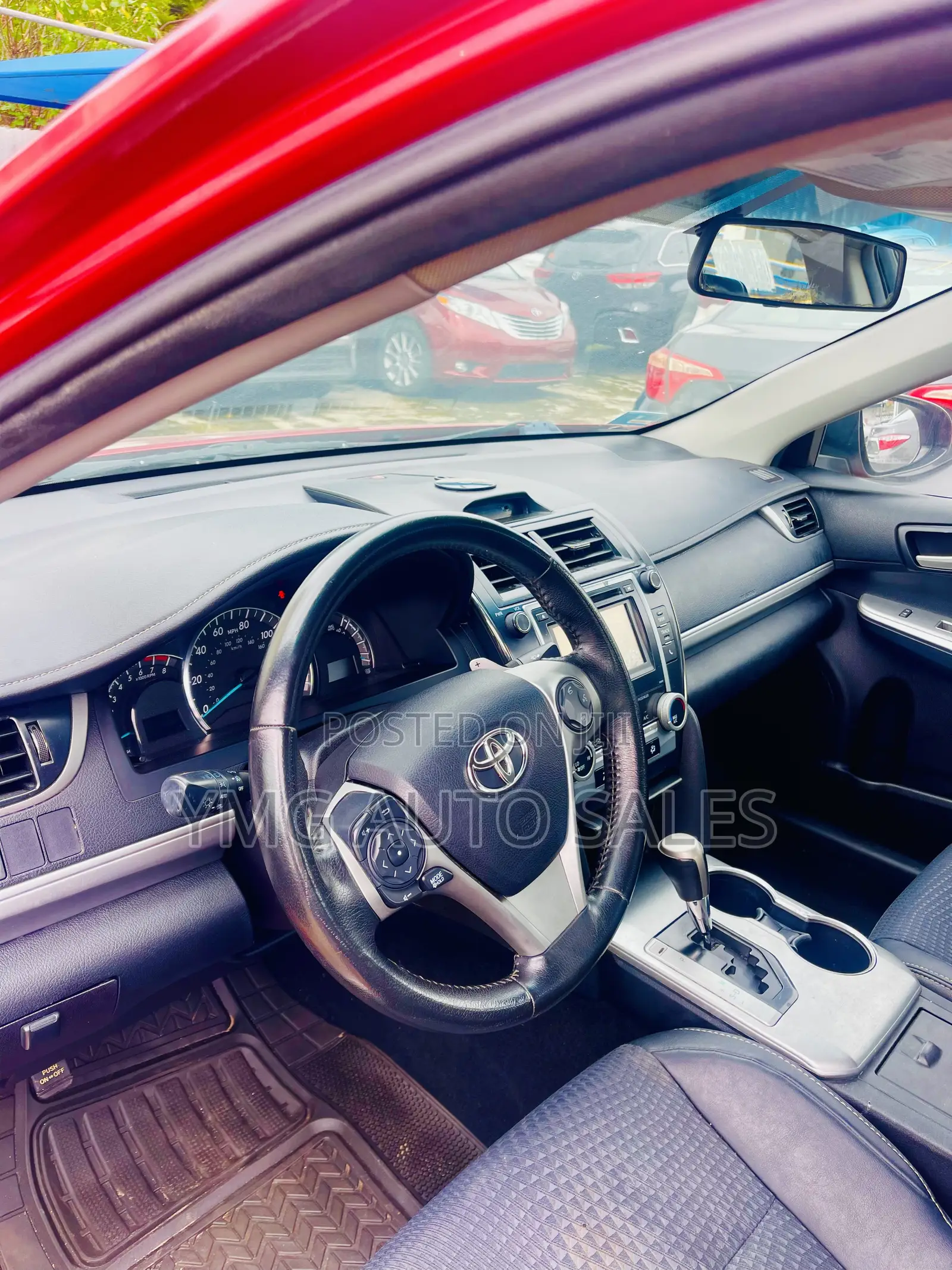 Toyota Camry 2014 Red