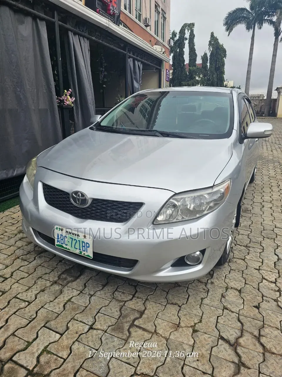 Toyota Corolla LE 4dr Sedan (1.8L 4 cyl 4A) 2009 Silver