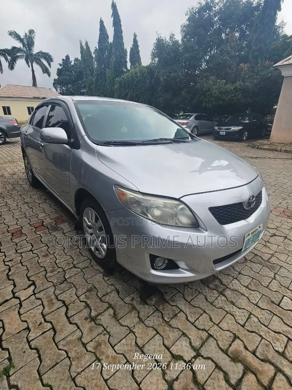 Toyota Corolla LE 4dr Sedan (1.8L 4 cyl 4A) 2009 Silver