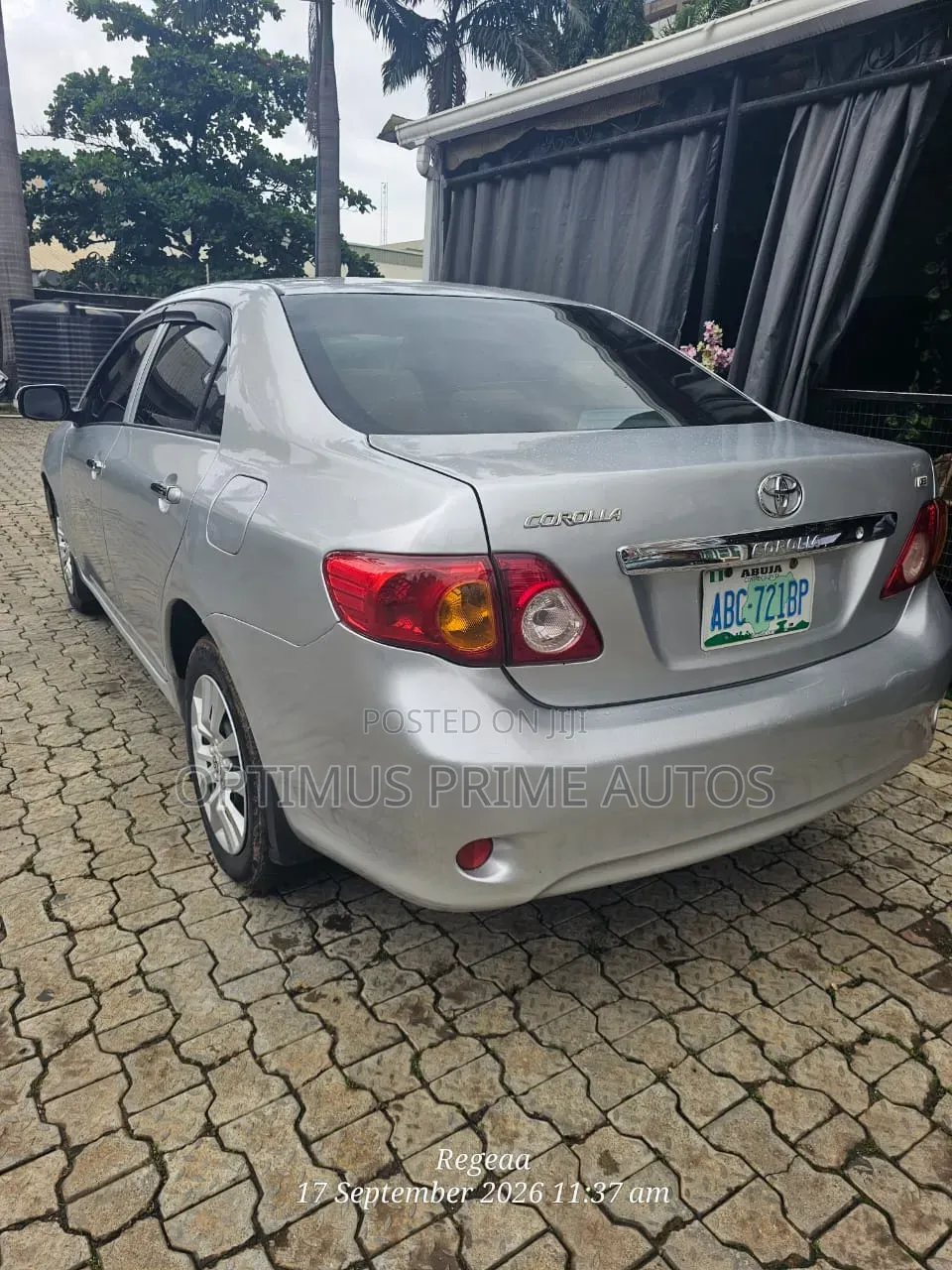 Toyota Corolla LE 4dr Sedan (1.8L 4 cyl 4A) 2009 Silver