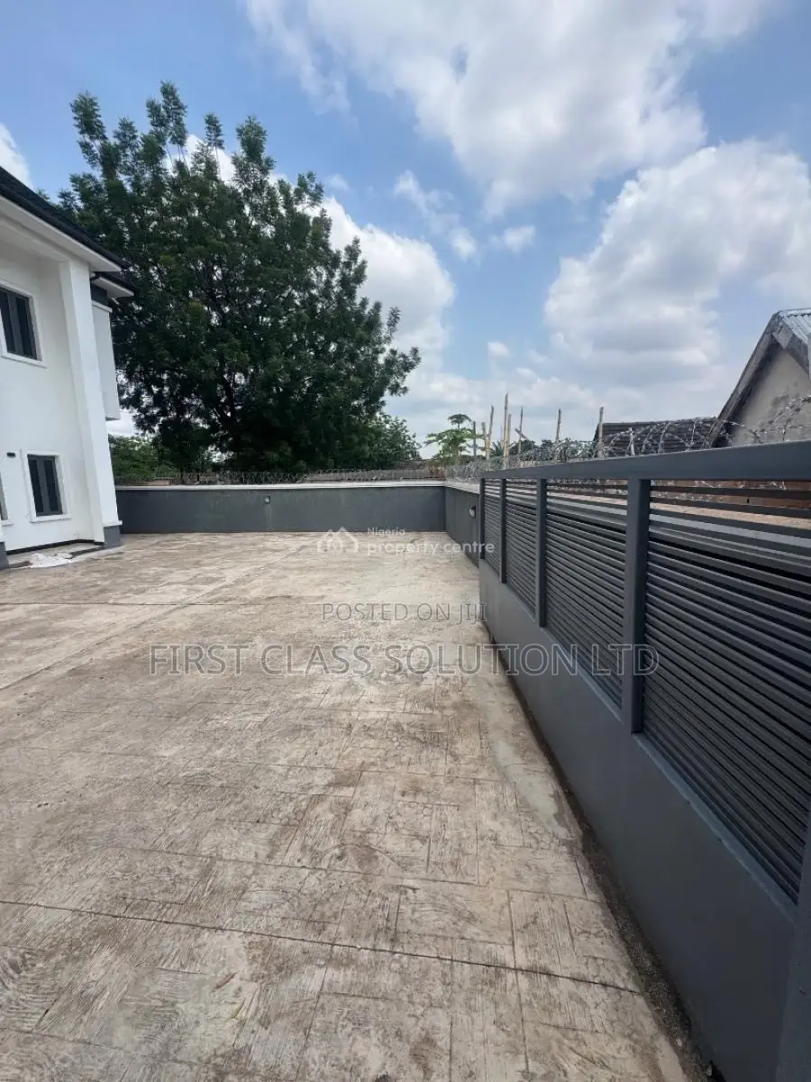 Furnished 5bdrm Duplex in Enugu State for sale