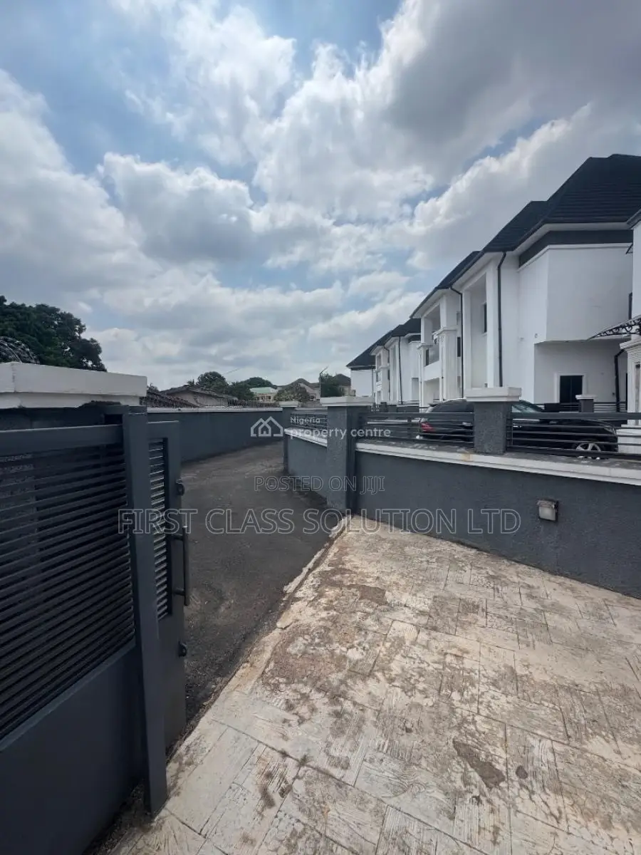 Furnished 5bdrm Duplex in Enugu State for sale