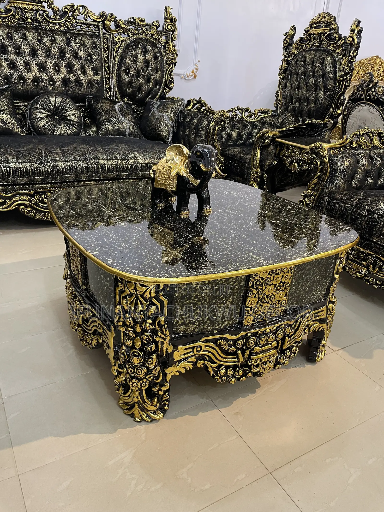 Egyptian Royal Sofa (Black)