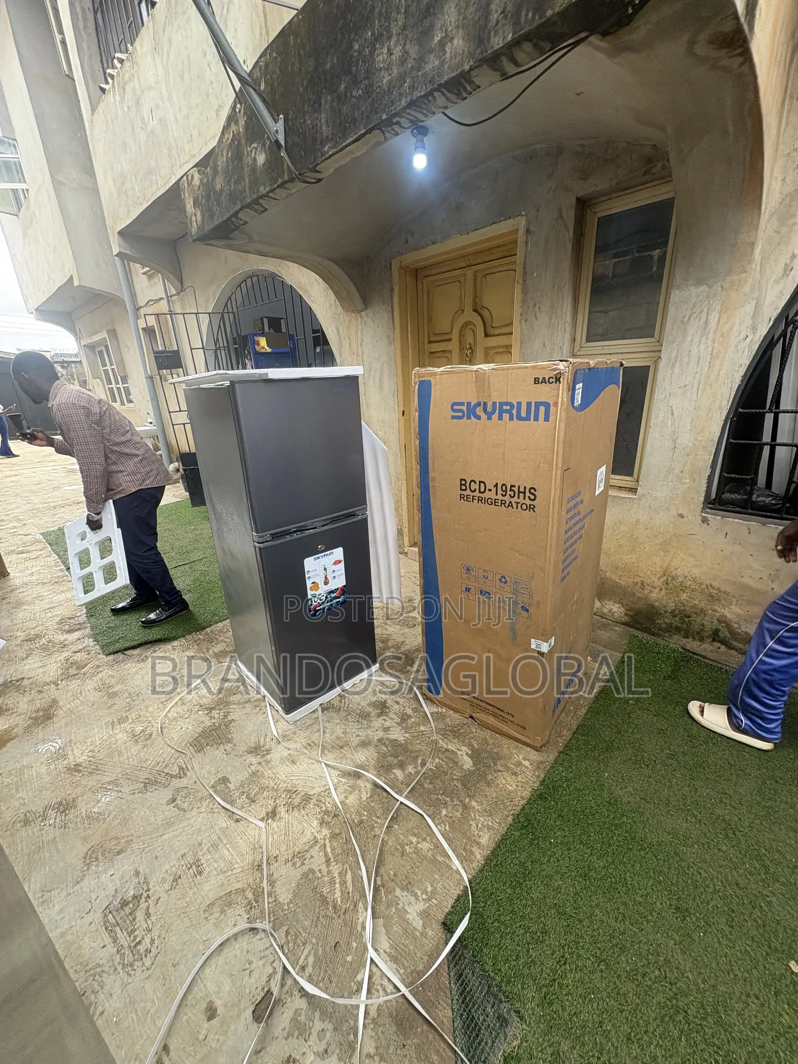 Skyrun BCD-195 Grocery Fridge