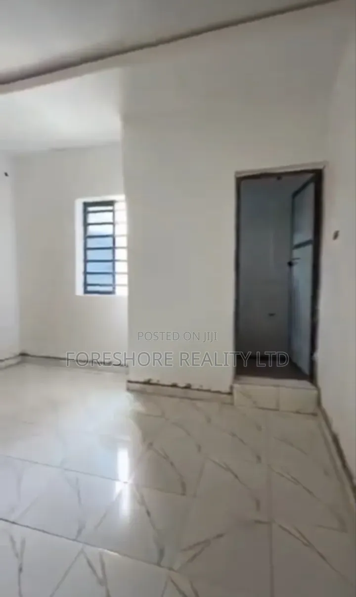 Mini Flat in Shomolu for rent
