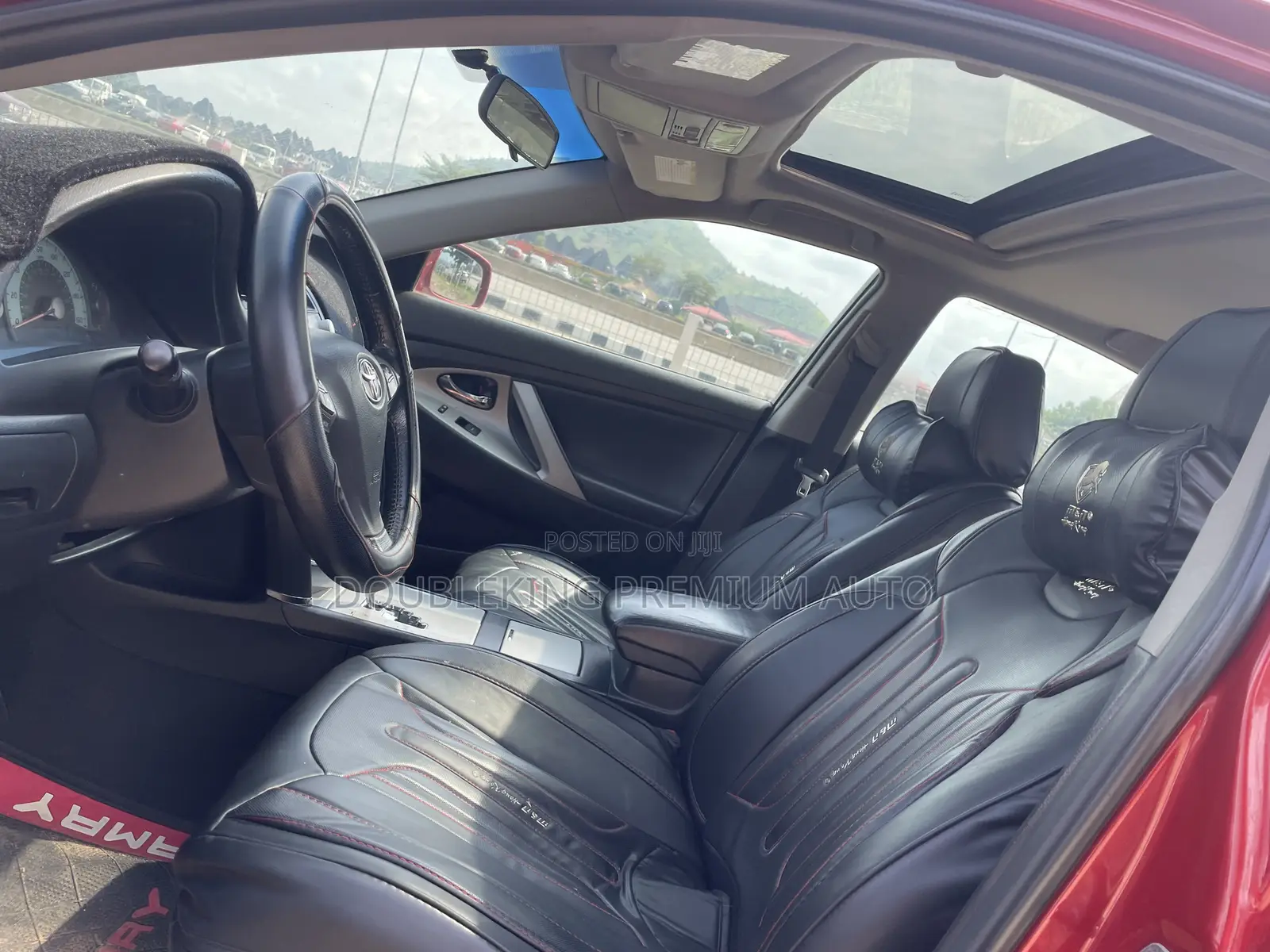 Toyota Camry SE V6 4dr Sedan (3.5L 6cyl 6AM) 2010 Red