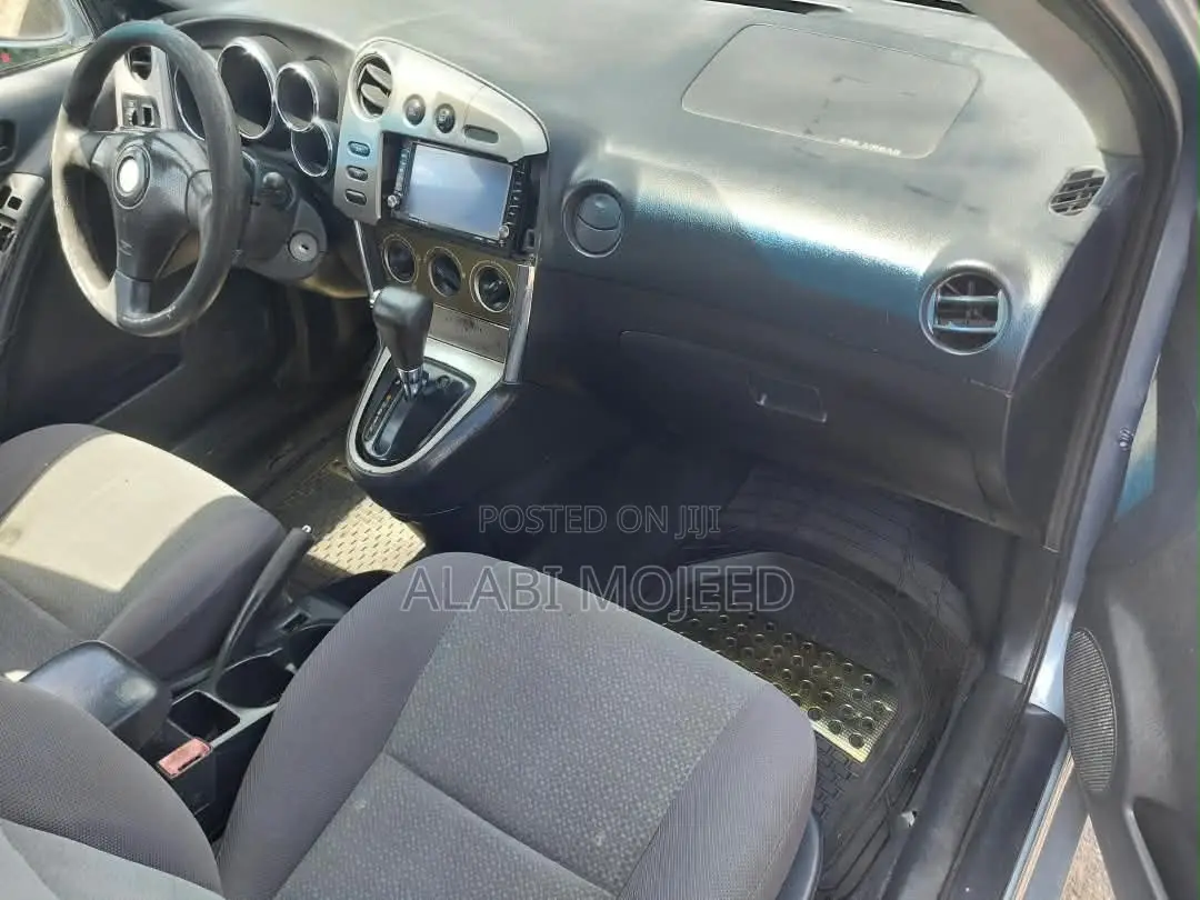 Toyota Matrix XR Hatchback AWD (1.8L 4cyl 4A) 2004 Blue
