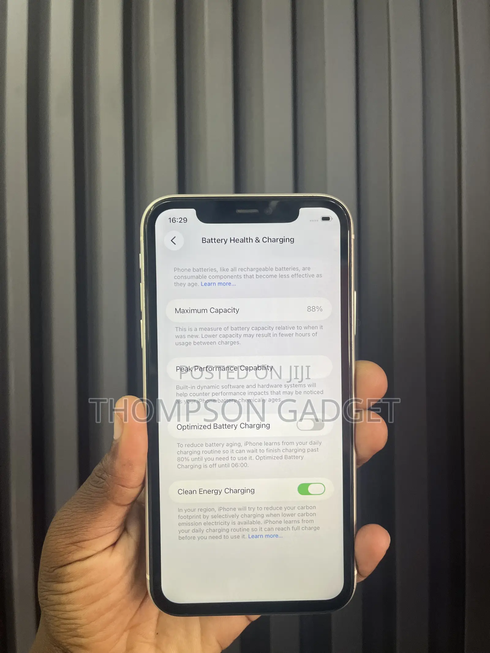 Apple iPhone 11 64 GB White
