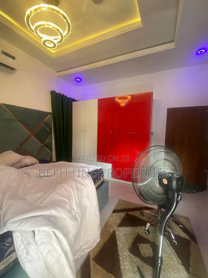 4bdrm Duplex in Lekki for sale