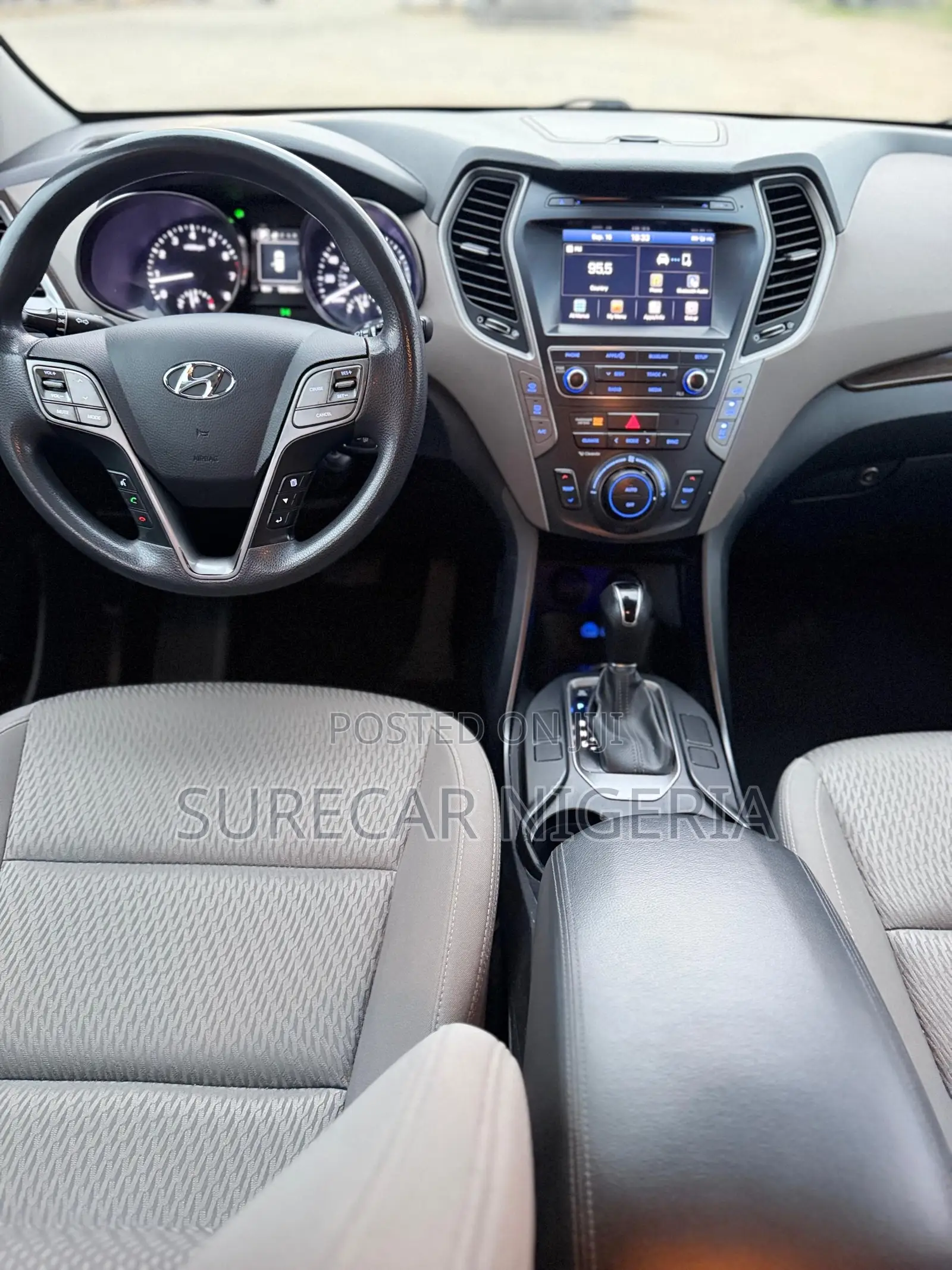 Hyundai Santa Fe 2017 Black