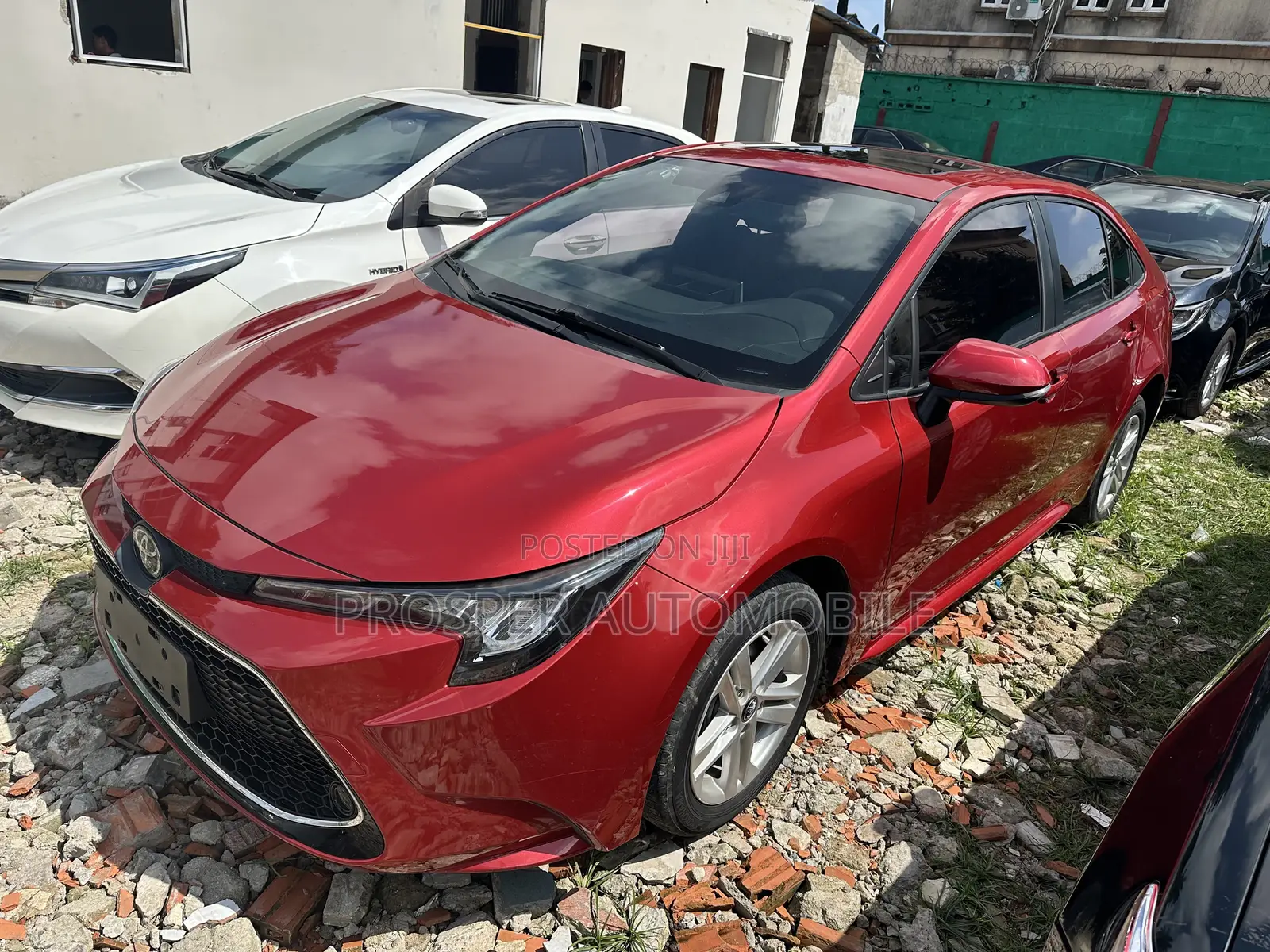 Toyota Corolla LE 2020 Red