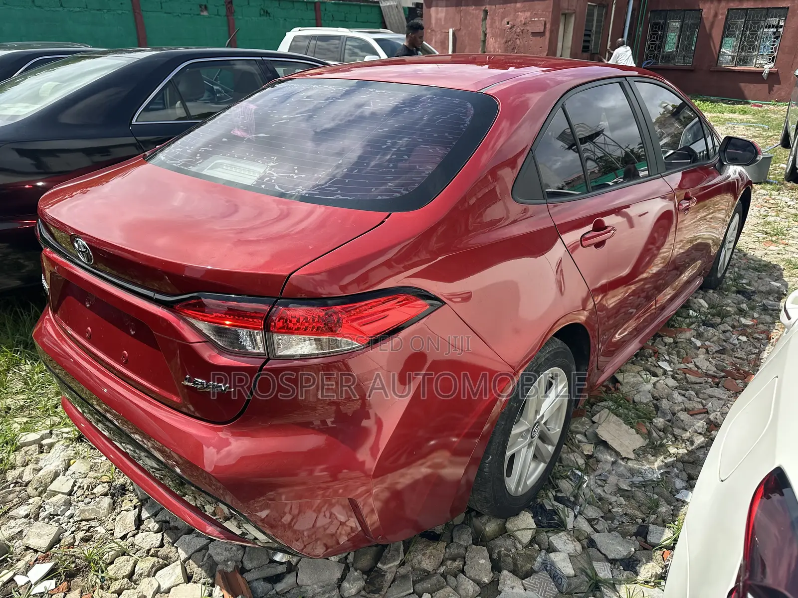 Toyota Corolla LE 2020 Red