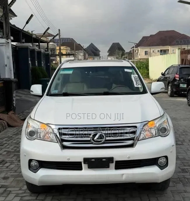 Lexus GX 2012 White