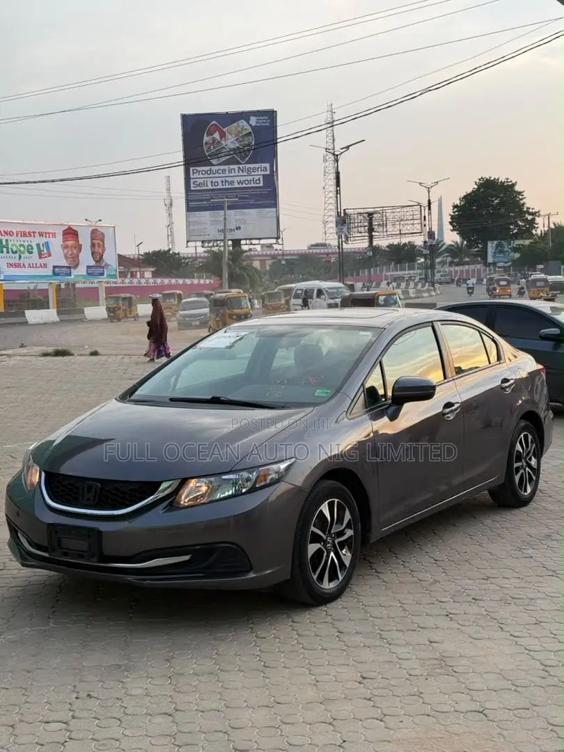 Honda Civic EX 4dr Sedan (1.8L 4cyl CVT) 2014 Gray