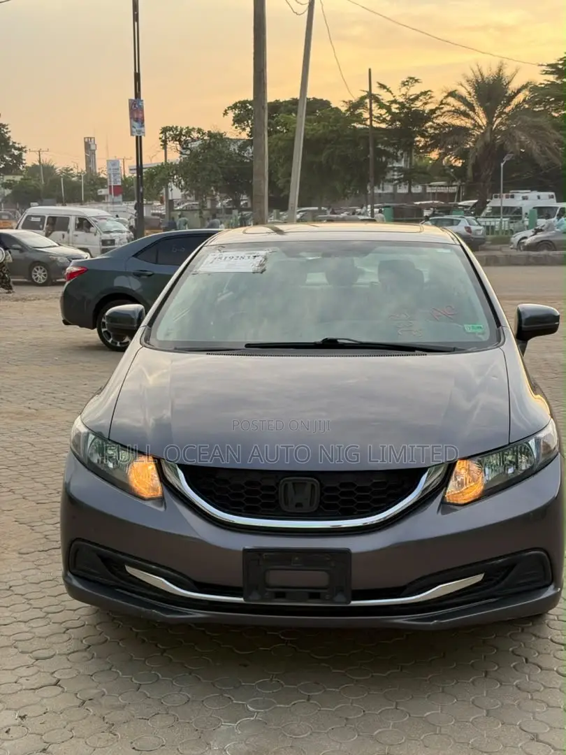 Honda Civic EX 4dr Sedan (1.8L 4cyl CVT) 2014 Gray
