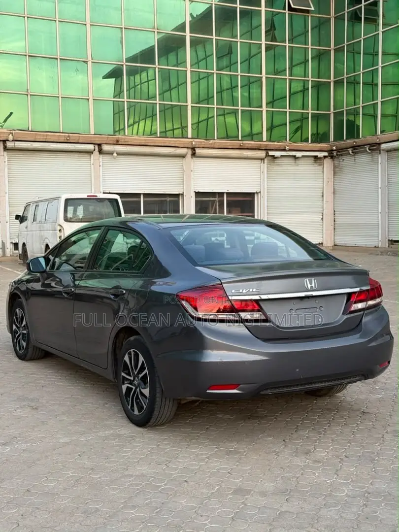 Honda Civic EX 4dr Sedan (1.8L 4cyl CVT) 2014 Gray
