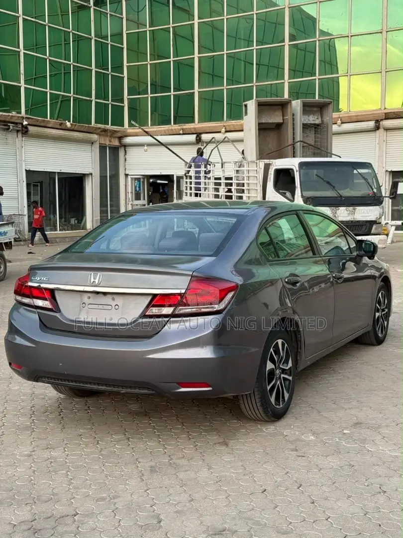 Honda Civic EX 4dr Sedan (1.8L 4cyl CVT) 2014 Gray