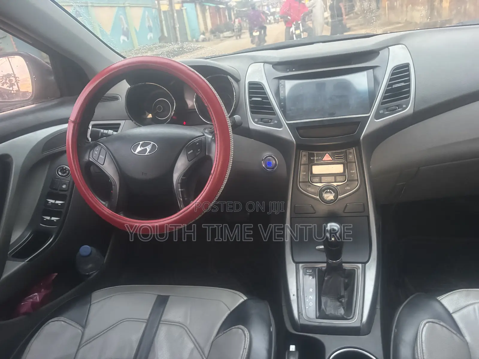 Hyundai Elantra Limited 4dr Sedan (1.8L 4cyl 6A) 2014 Red
