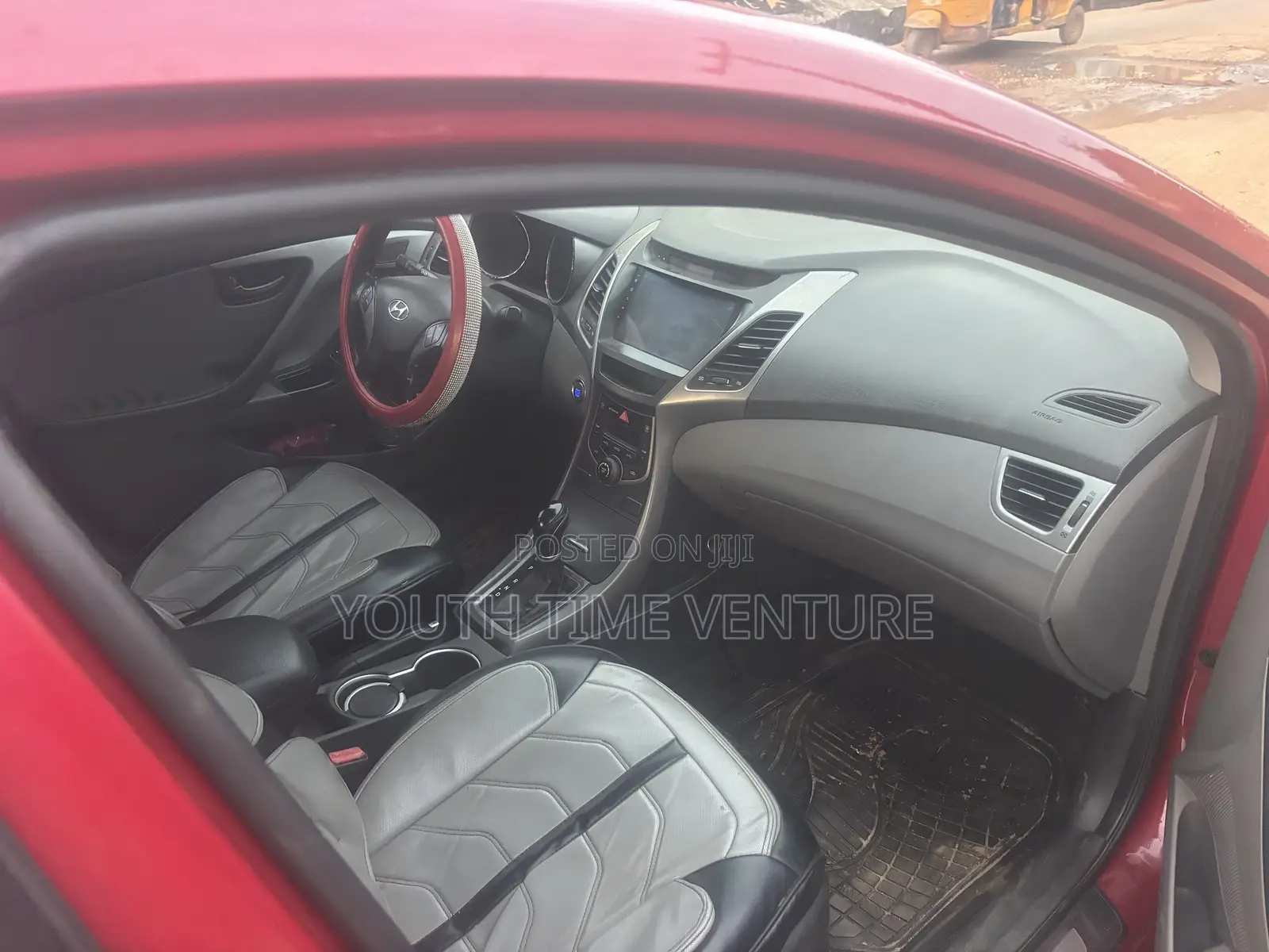 Hyundai Elantra Limited 4dr Sedan (1.8L 4cyl 6A) 2014 Red
