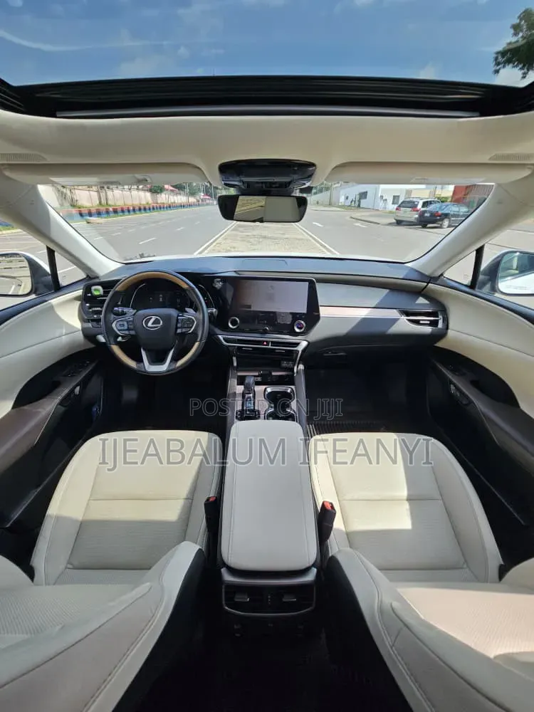 Lexus RX 350 AWD 2025 White