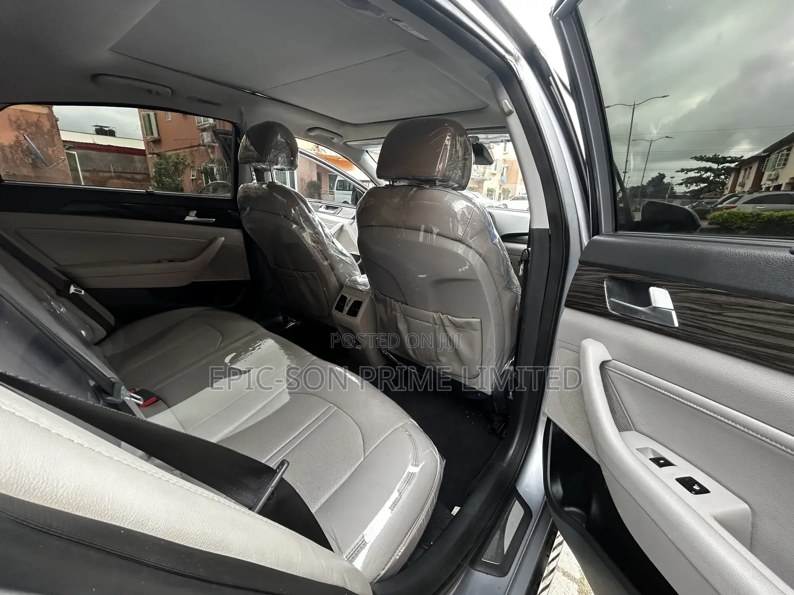 Hyundai Sonata Limited 4dr Sedan (2.4L 4cyl 6A) 2015 Gray