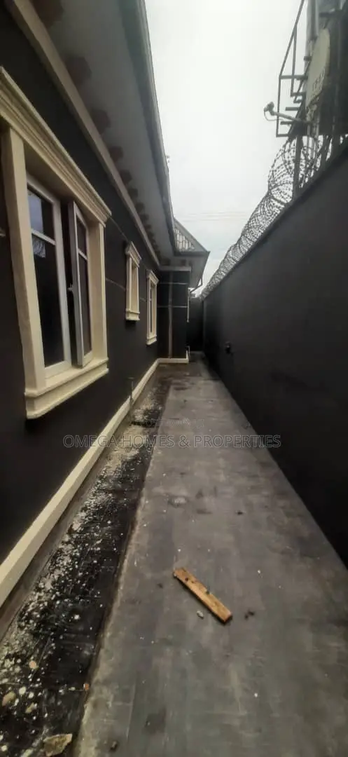 3bdrm Bungalow in Amakamma Federal, Umuahia for sale