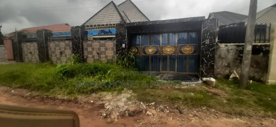 3bdrm Bungalow in Amakamma Federal, Umuahia for sale