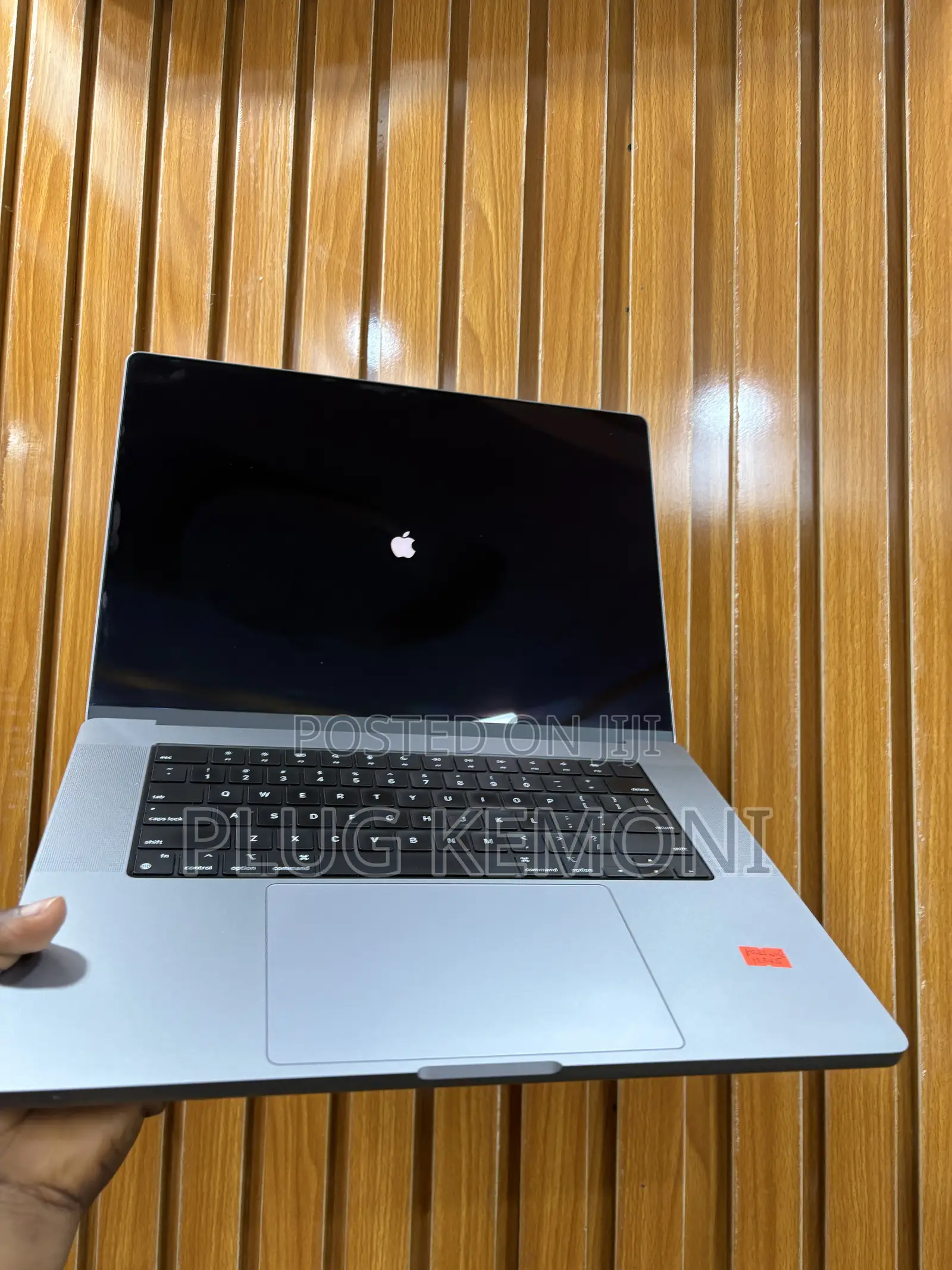 Laptop Apple MacBook Pro 2021 M1 32GB Apple M1 Pro SSD 1T