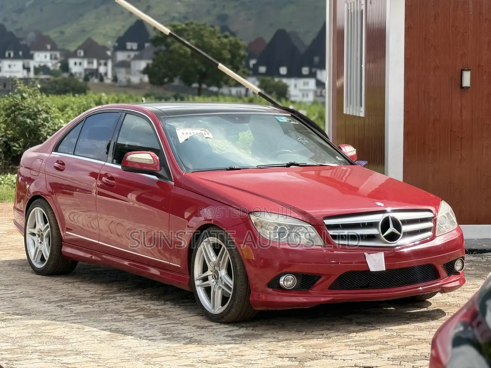 Mercedes-Benz C300 2009 Red