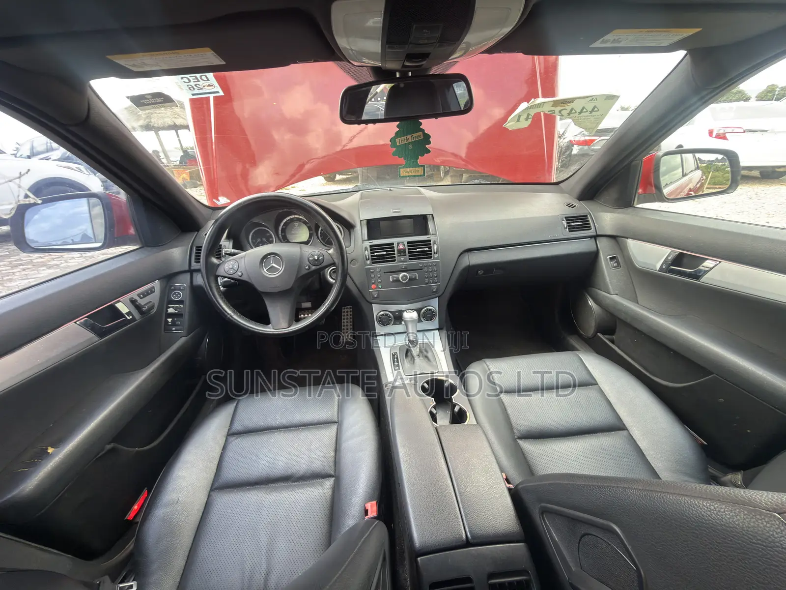 Mercedes-Benz C300 2009 Red