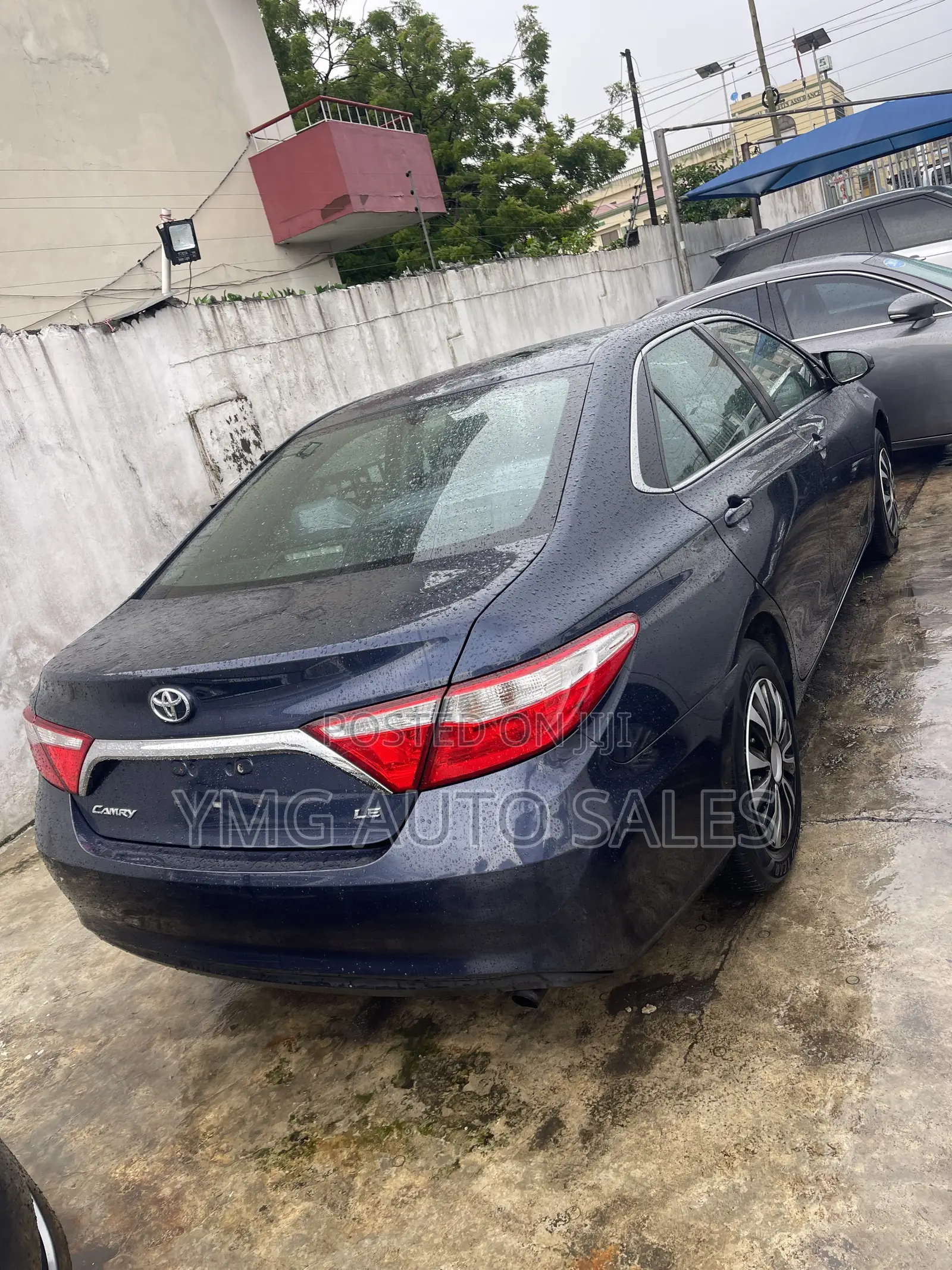 Toyota Camry LE 4dr Sedan (2.5L 4cyl 6A) 2015 Blue