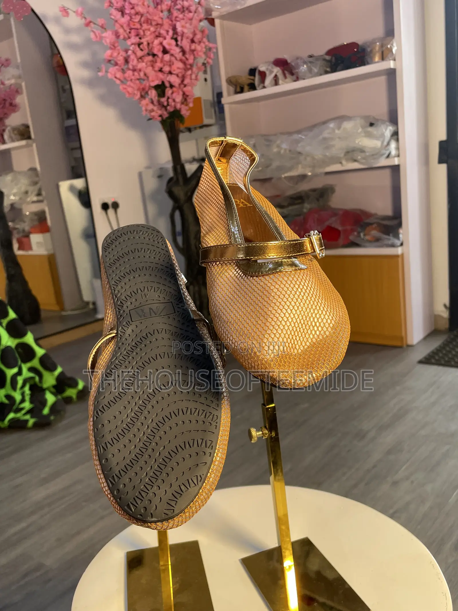 Brown Flat Shoes for Women