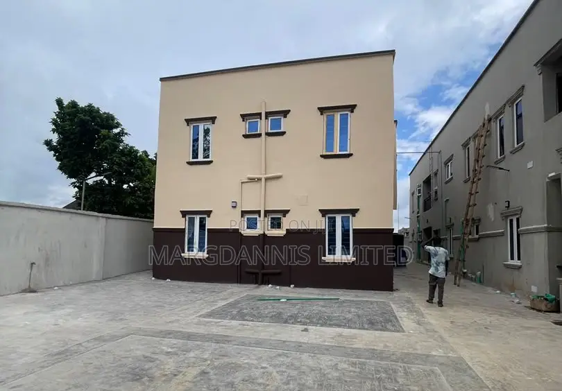 1bdrm Block of Flats in Nitel Estate, Ikorodu Garage for rent