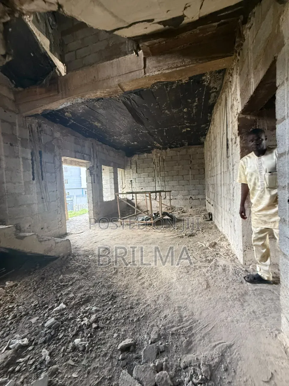 4bdrm Duplex in Guzape District for sale