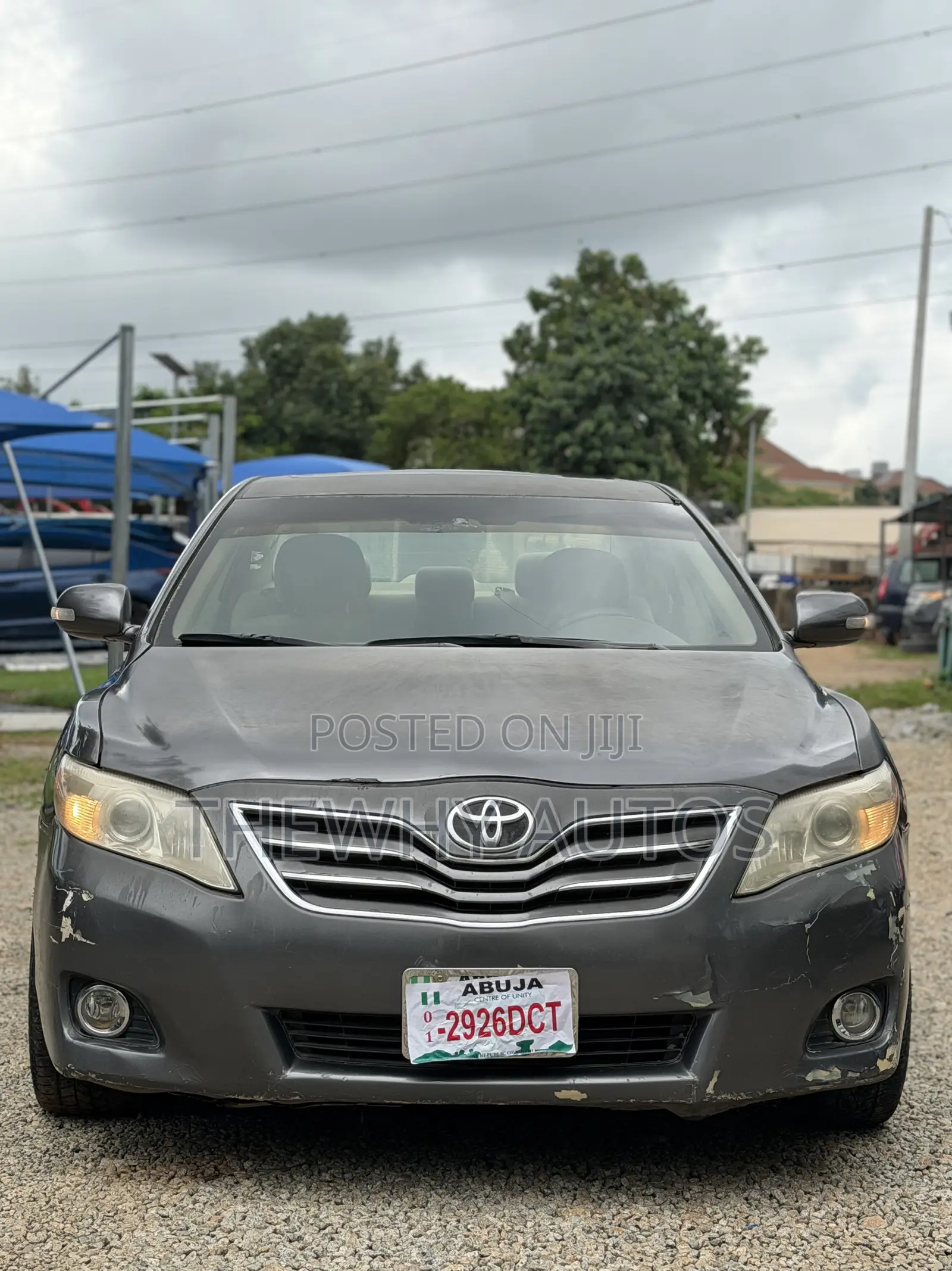 Toyota Camry LE 4dr Sedan (2.5L 4cyl 6AM) 2010 Gray